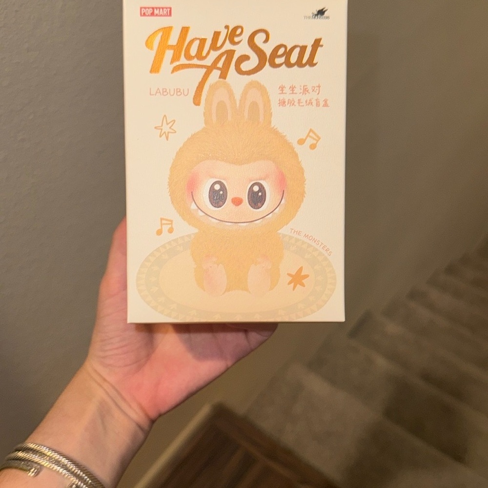 AUTHENTIC SEALED Pop Mart Labubu 'Have A Seat' Figure